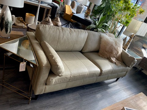 TRAFTON SOFA