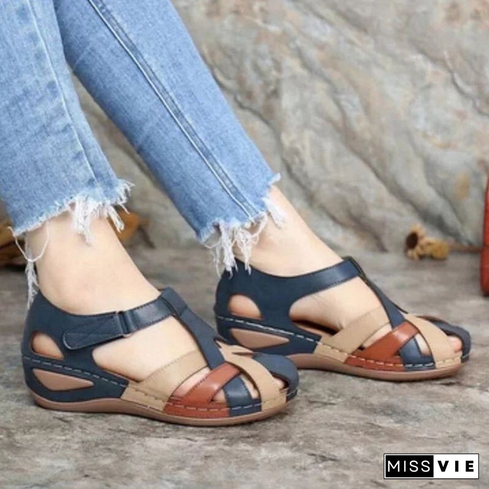 New Fashion Women Sandals Waterproof Slip On Round Female Flat Sandals Women Slippers Casual Comfortable Summer Ladies Shoes