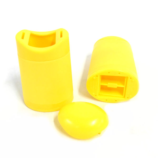 Butter Spread and Store， Yellow， 2 Pack - Butter Dish and Spreader Tool