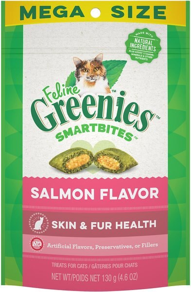 Greenies Feline SmartBites Healthy Skin and Fur Natural Salmon Flavor Soft and Crunchy Adult Cat Treats