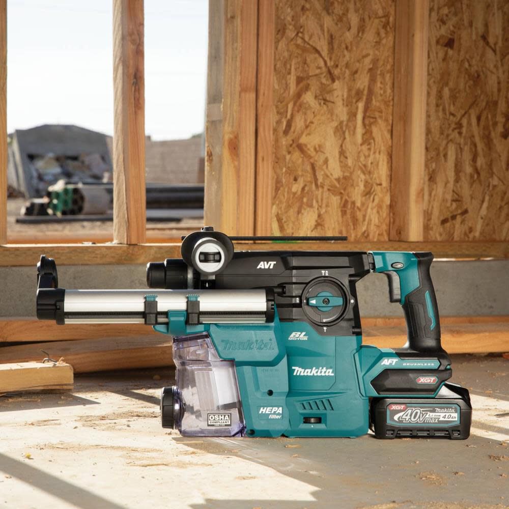 Makita 40V max XGT 1-3/16