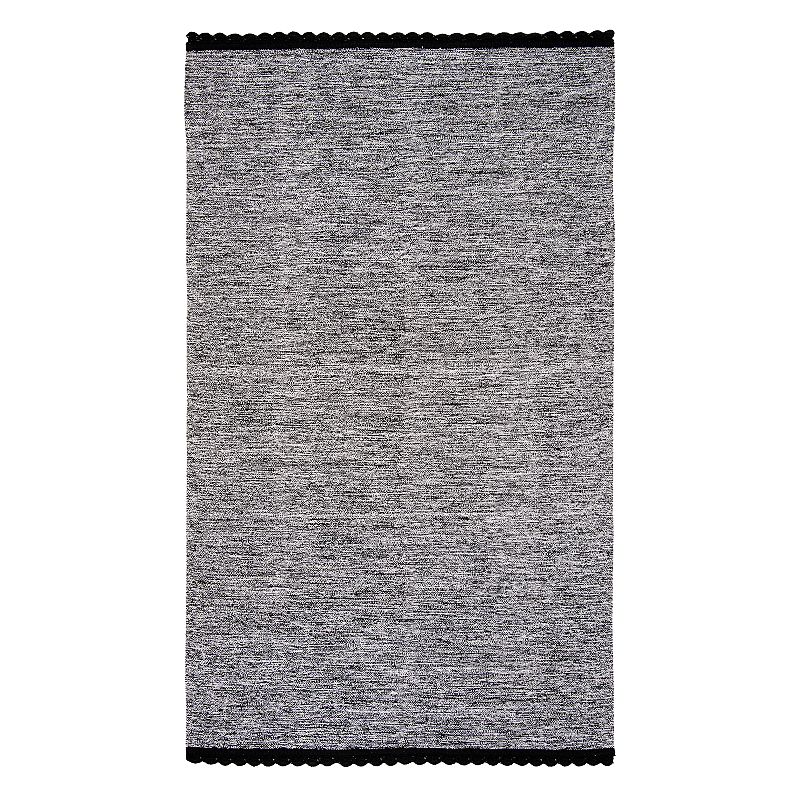 Safavieh Montauk Keegan Solid Rug