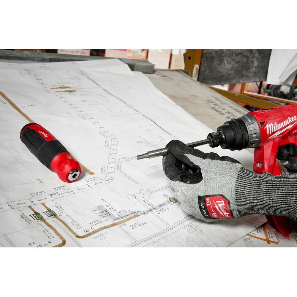 Milwaukee 14-in-1 Hex Multi-Bit Screwdriver 48-22-2908 from Milwaukee