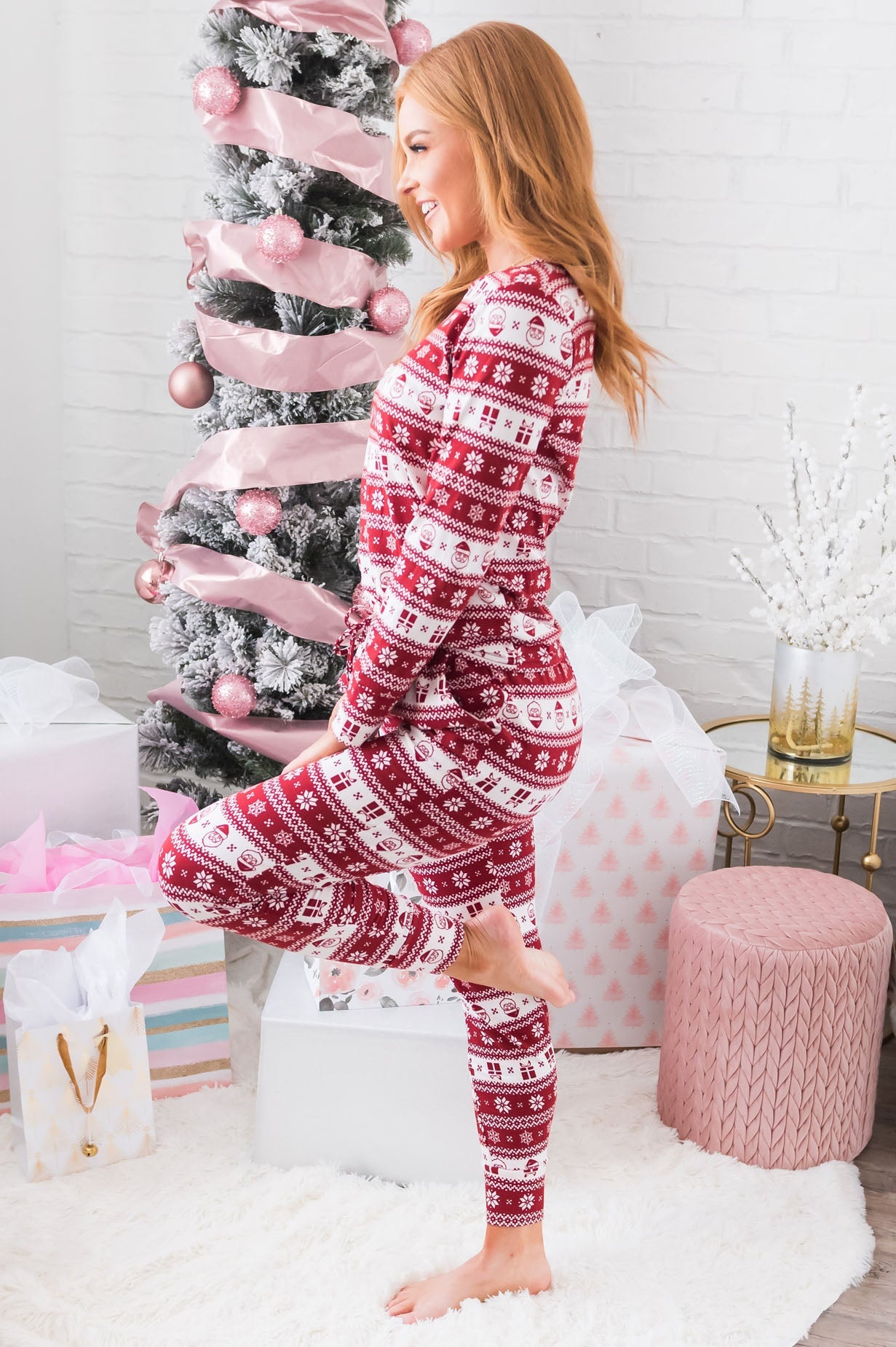 Cheerful Christmas Modest Lounge Set