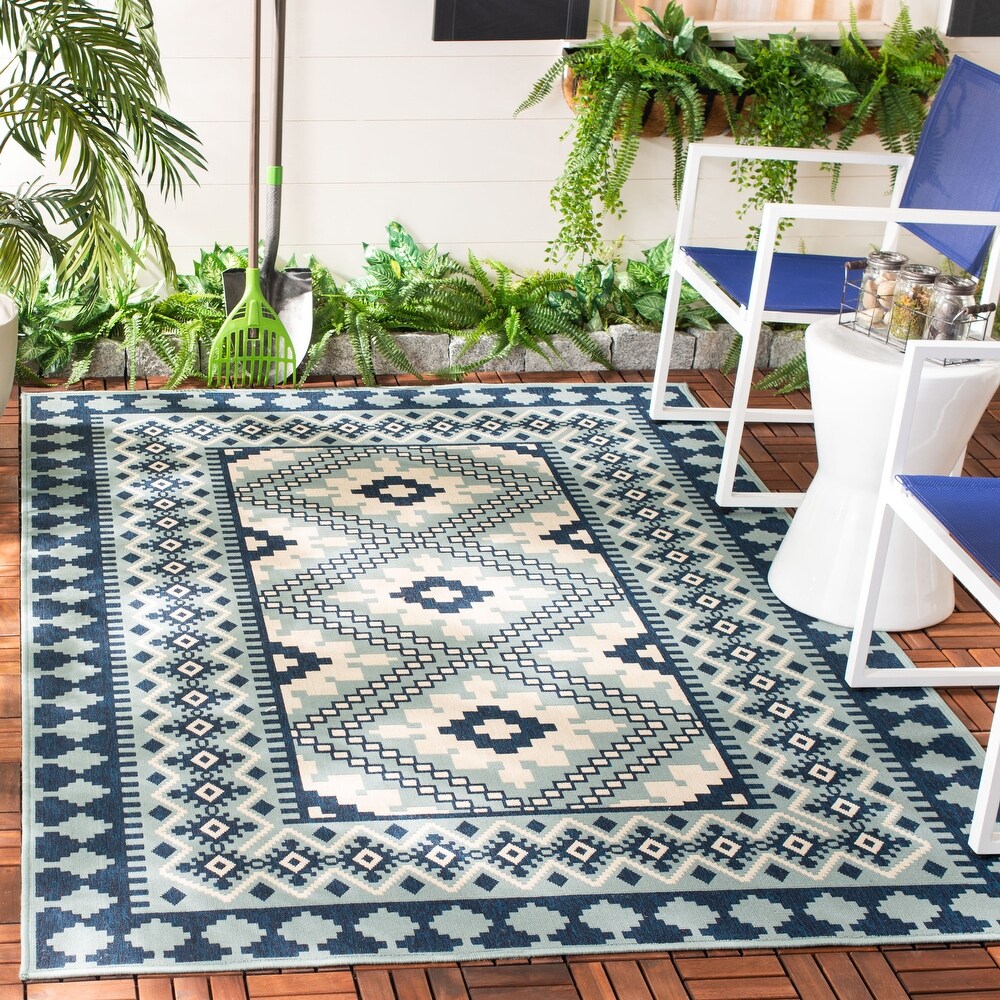 SAFAVIEH Veranda Eyvor Indoor/ Outdoor Waterproof Patio Backyard Rug