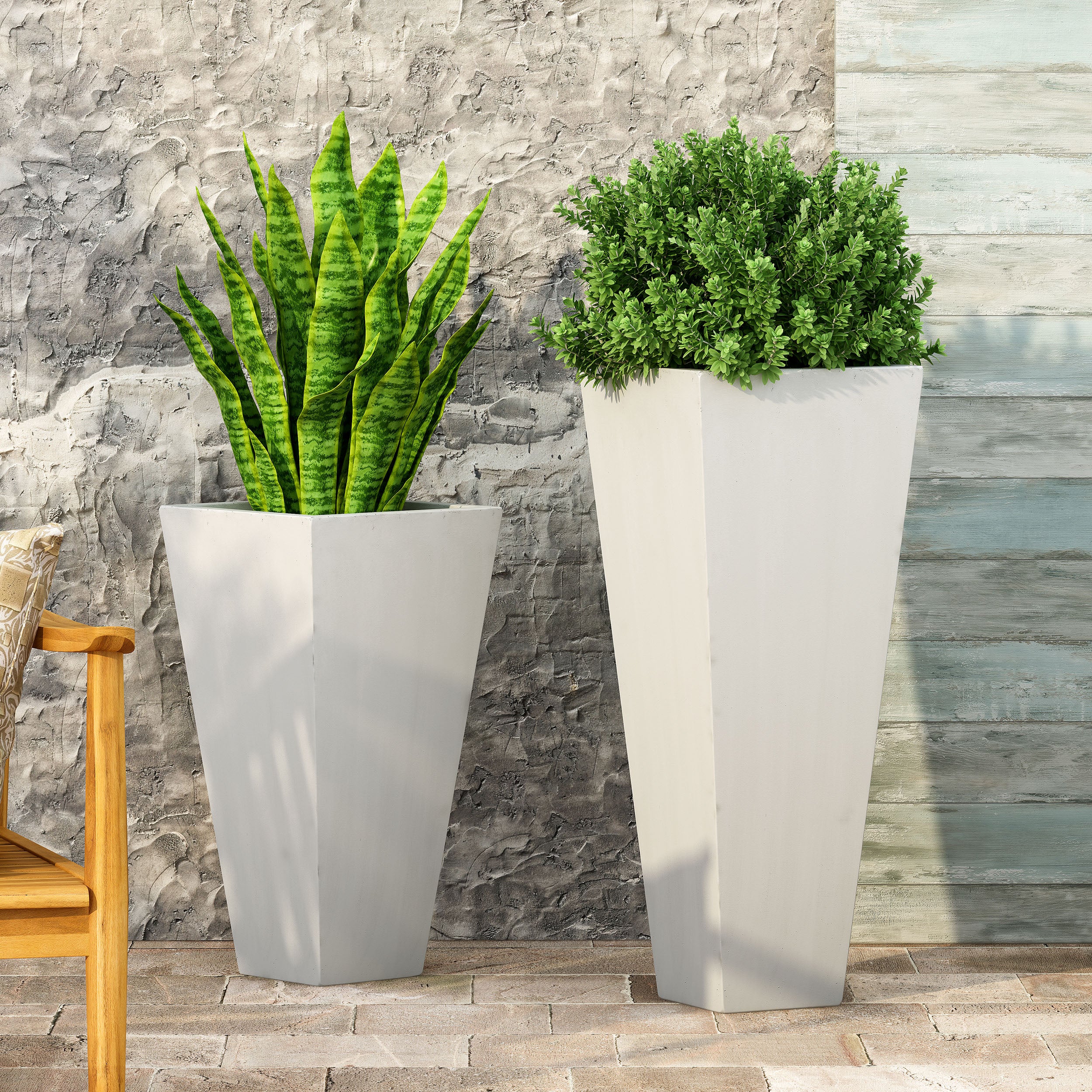 Fardeen Outdoor Modern Large and Small Cast Stone Planter Set