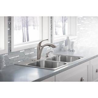 KOHLER Mistos Single-Handle Pull-Out Sprayer Kitchen Faucet In Stainless Steel K-R72510-SD-VS