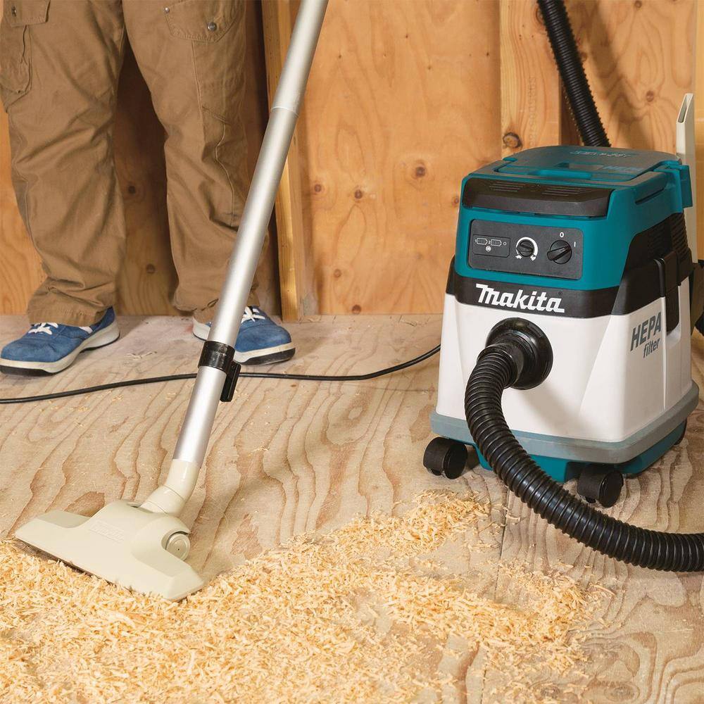 Makita 18V X2 LXT Lithium-Ion (36V) CordlessCorded 4 Gal. HEPA Filter Dry Dust ExtractorVacuum (Tool-Only) XCV13Z