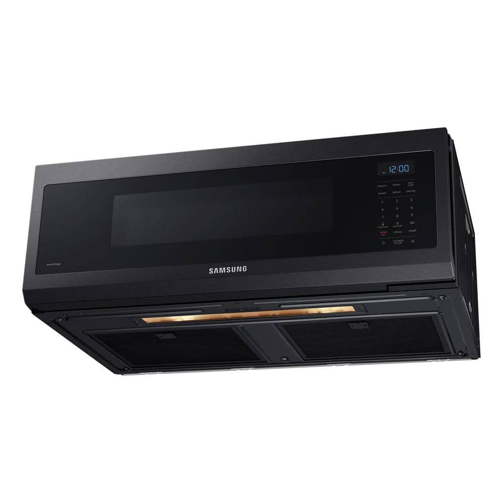  Smart SLIM 30 in 11 cu ft FingerprintResistant Black Stainless Steel 1100W OvertheRange Microwave with 400 CFM