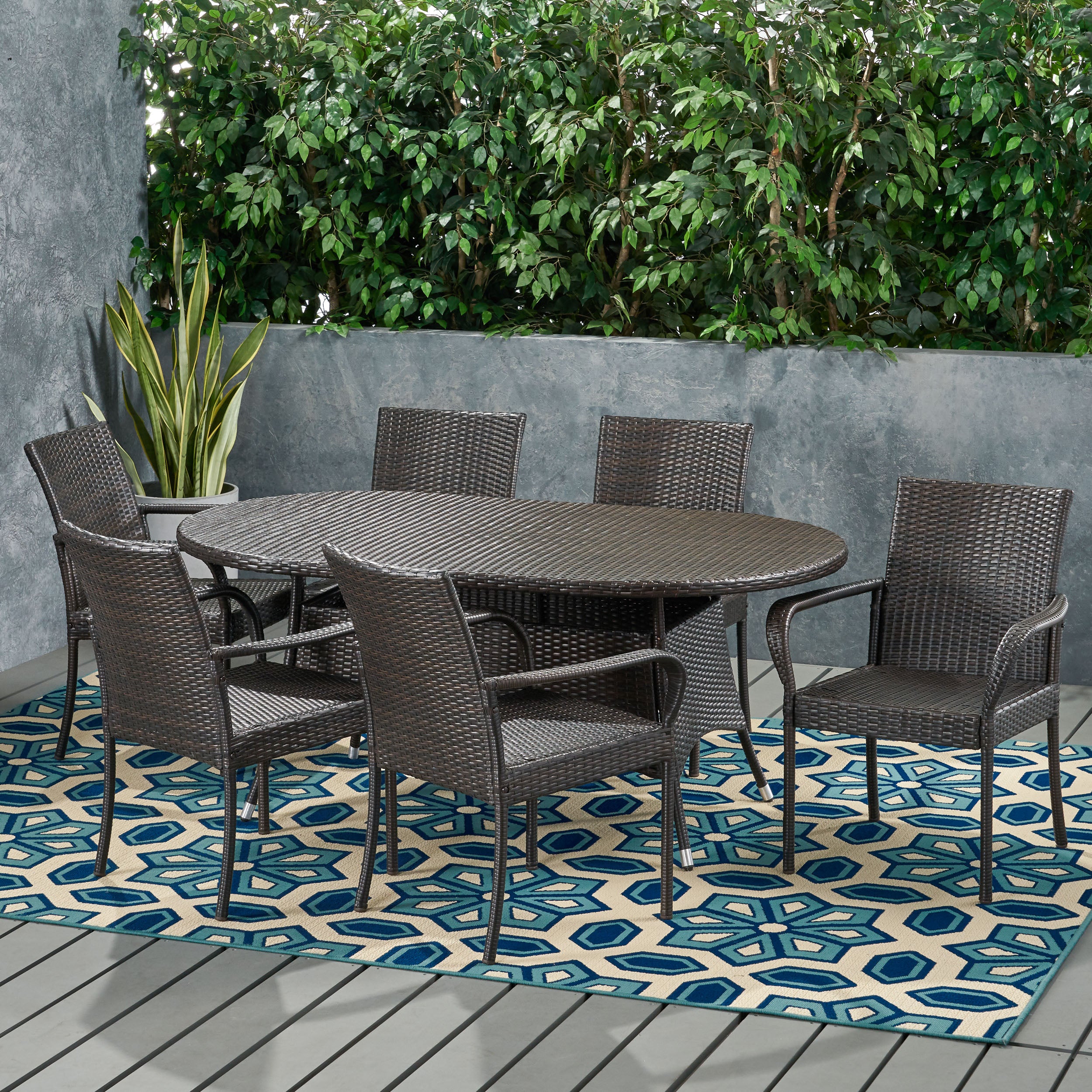 Enzlee Outdoor Contemporary 6 Seater Wicker Dining Set