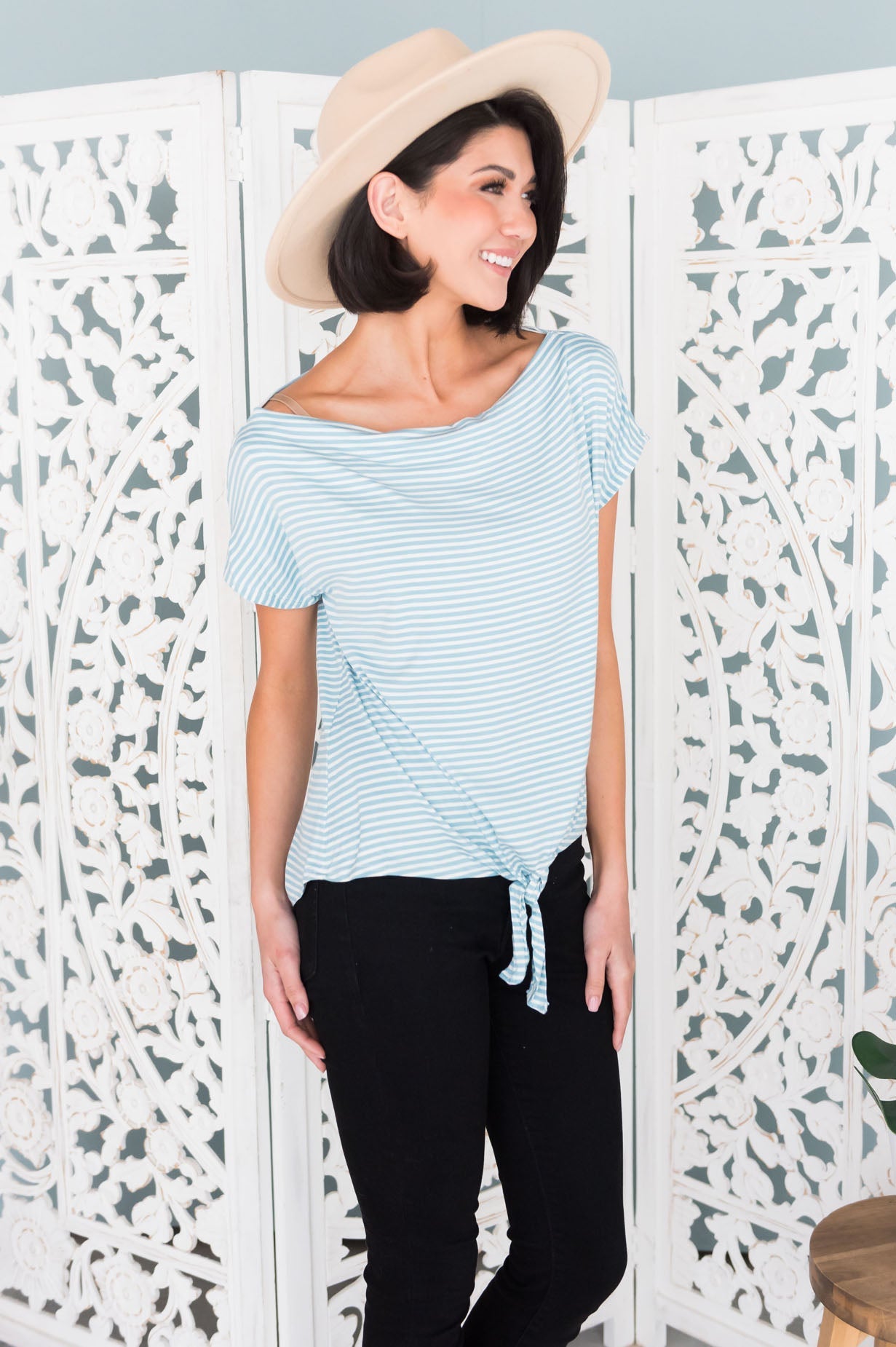 It's A Stunner Modest Tie Top