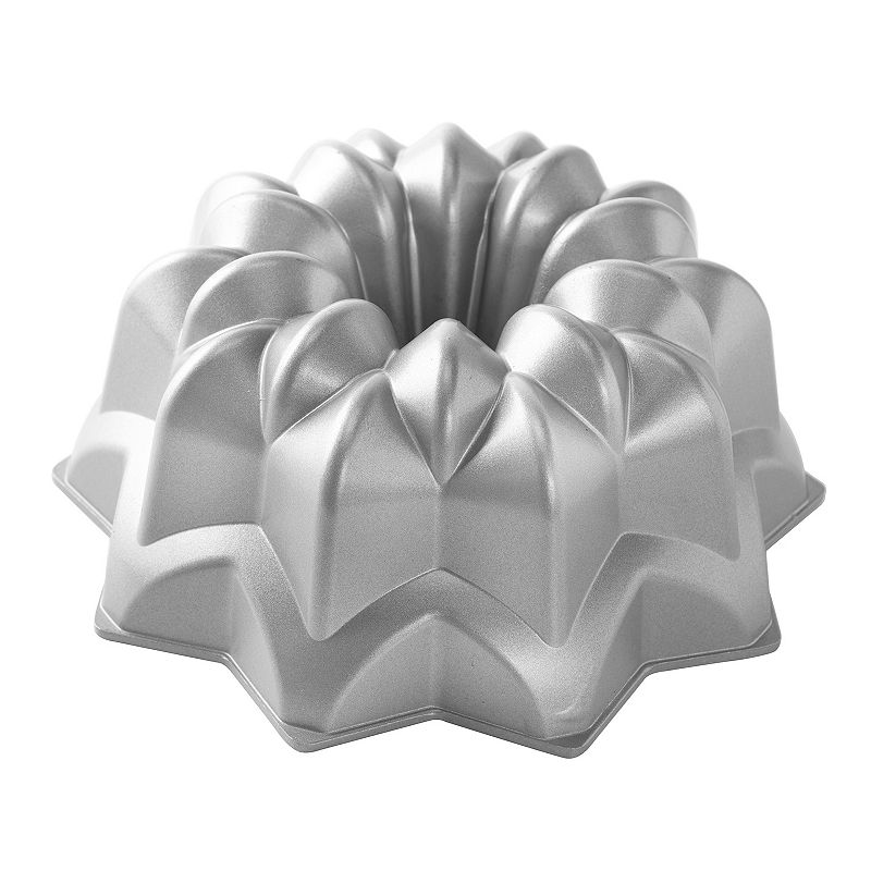 Nordic Ware Star Bundt Pan