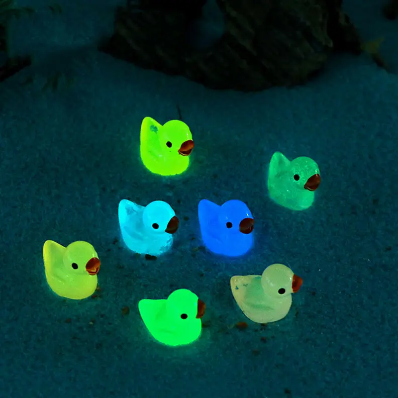 Factory Direct Supply Miniature Resin Duck Glowing In The Dark Tiny Ducks Fairy Garden Mini Duck Toy Aquarium Decorations Diy