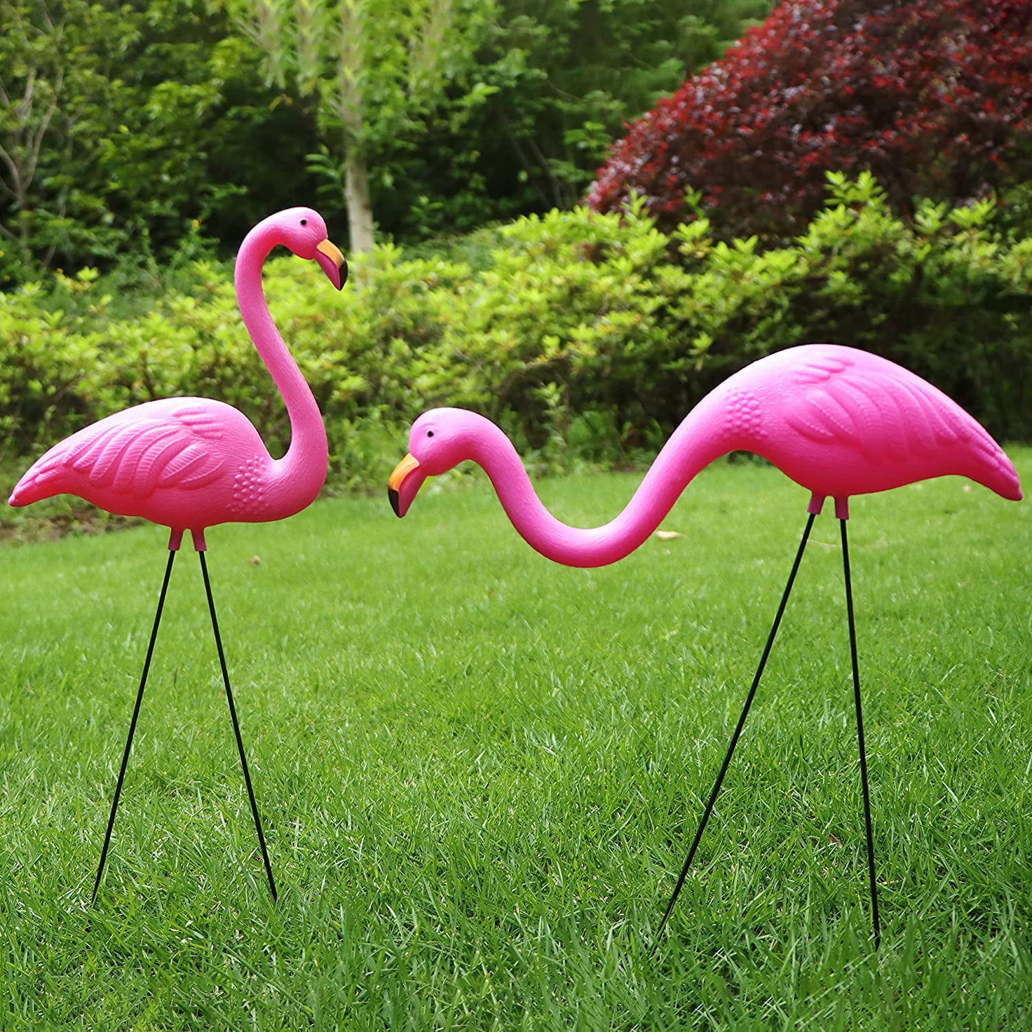 JOYIN 6 PCS Small Pink Flamingo Yard Ornament Stakes Mini Lawn Plastic Flamingo Statue with Metal Legs for Sidewalks, Outdoor Garden Decoration, Luau Party, Beach, Tropical Party Decor, 2 Styles