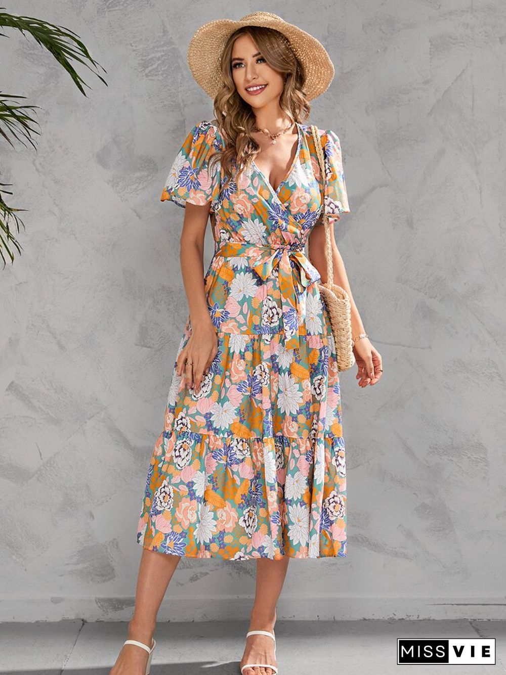 New Summer Printed V-neck Dress Waist Waist Mid-length Short-sleeved Mid-length Skirt Holiday Street Women's Clothing Dresses