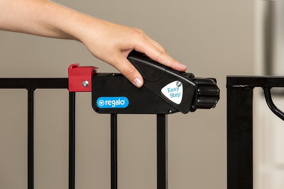 Regalo Easy Step Extra Tall Walk-Through Gate