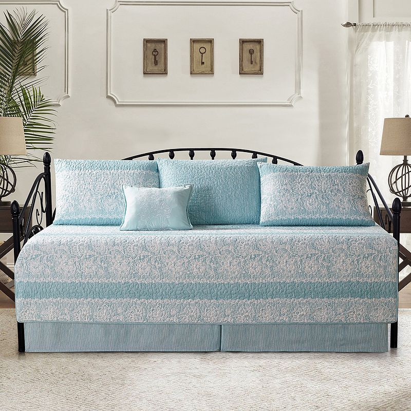 Serenta Emma 6-Piece Quilted Daybed