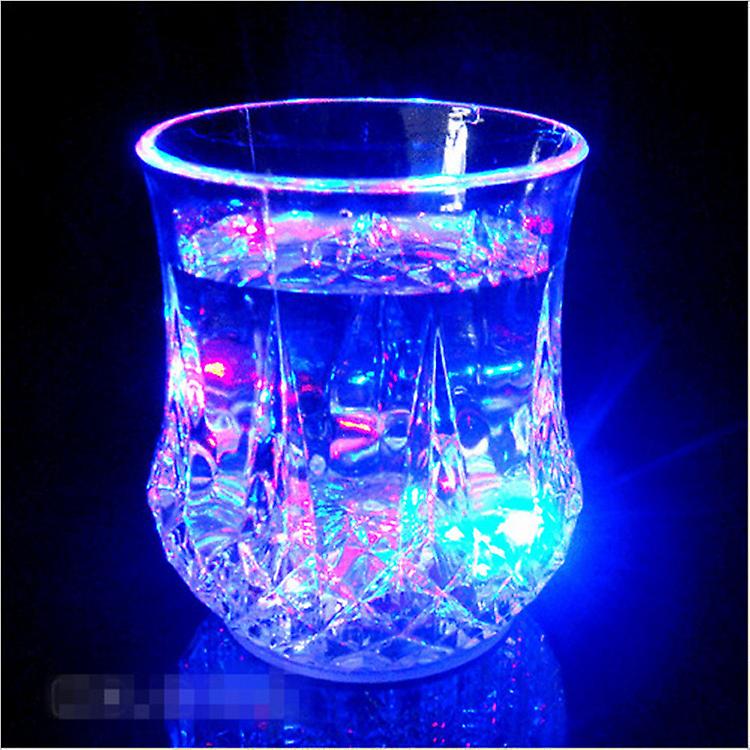 Led Light-emitting Wine Glasses Induction Pineapple Cups Bar Party Supplies Light-emitting Cups