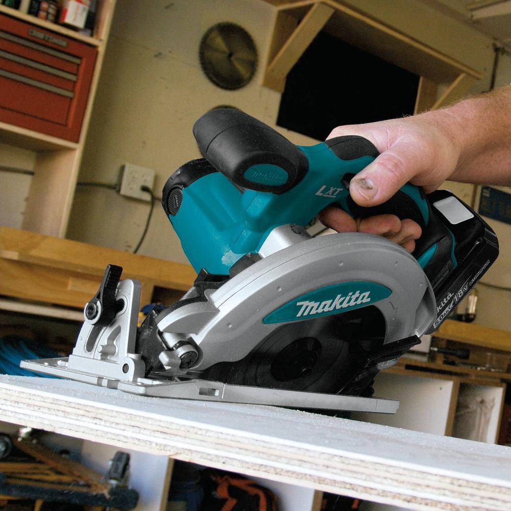 Makita 18V 5.0 Ah LXT Lithium-Ion Cordless 6-12 in. Circular Saw Kit XSS01T