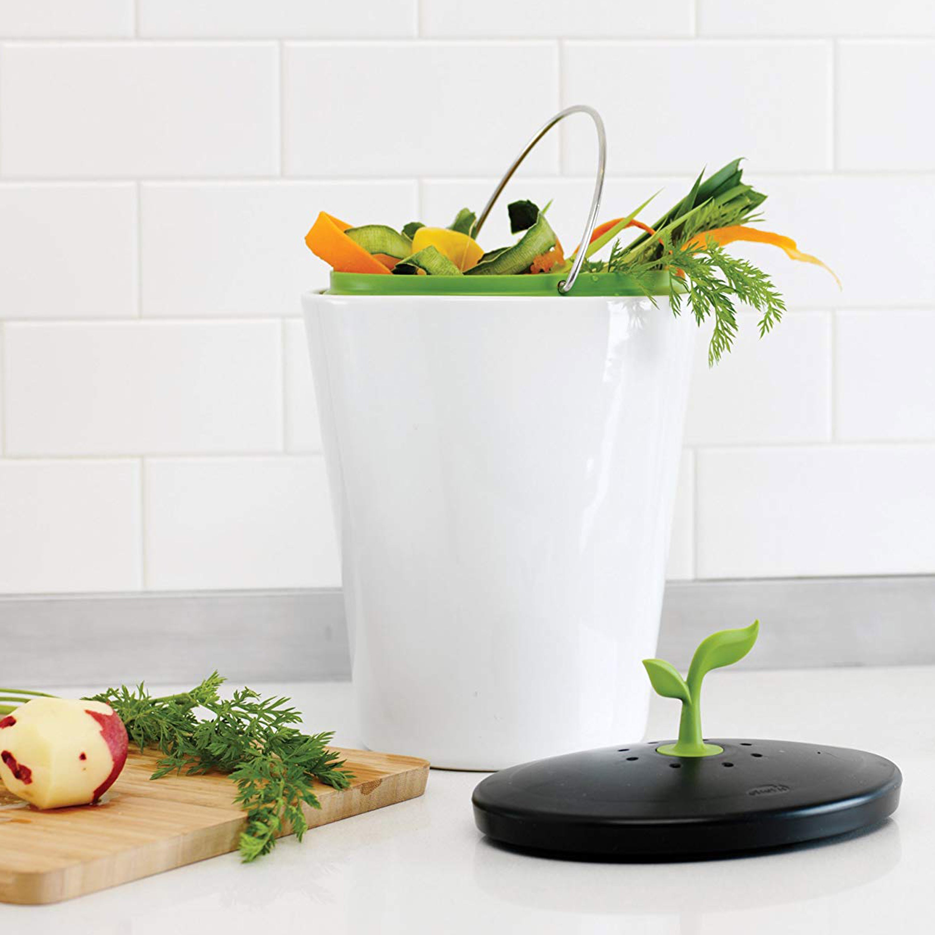 Chef'n EcoCrock Counter Compost Bin in White and Green