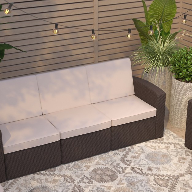 Merrick Lane Outdoor Furniture Resin Sofa Chocolate Brown Faux Rattan Wicker Pattern Patio 3 seat Sofa With All weather Beige Cushions