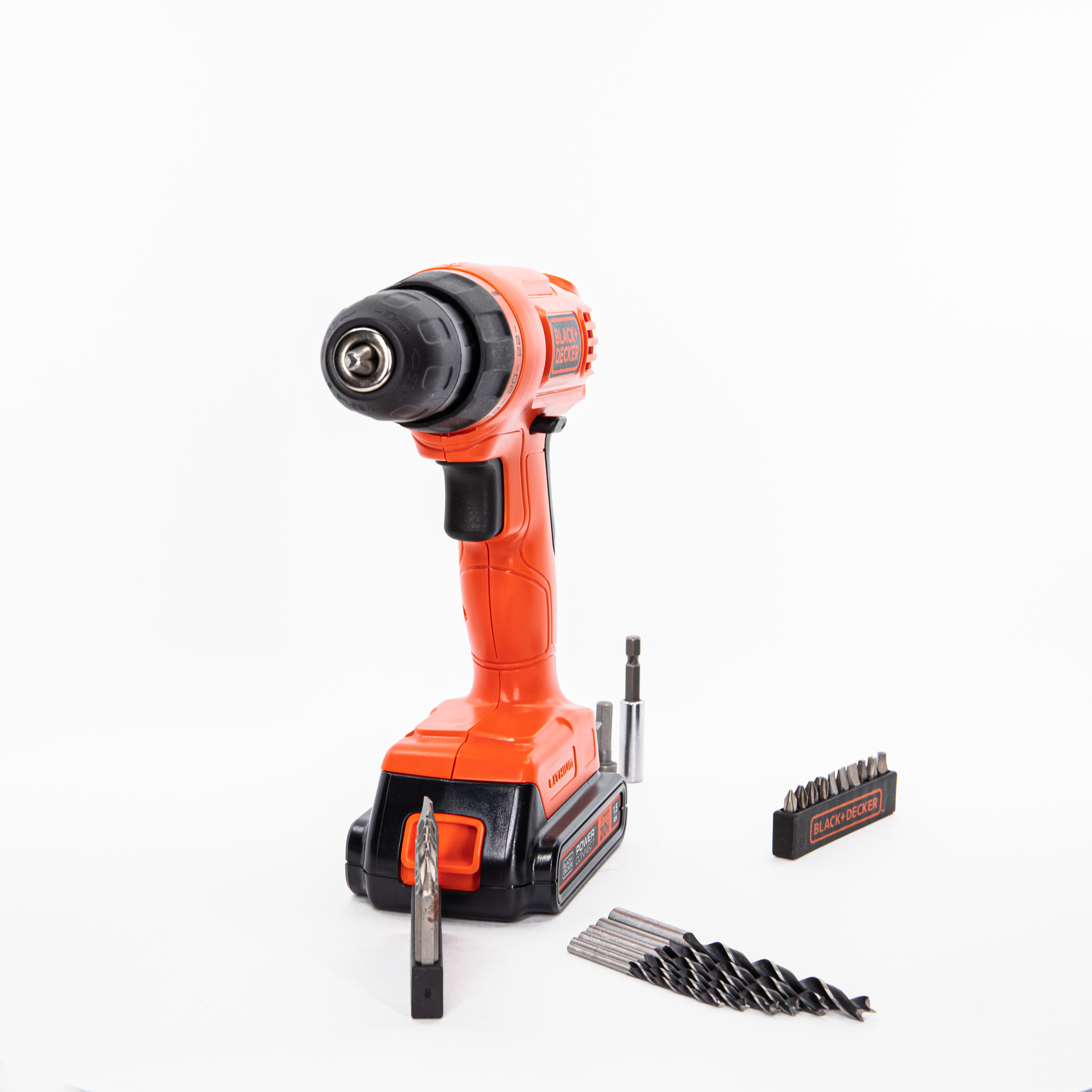 20V MAX* POWERCONNECT™ Cordless Drill/Driver + 30 Pc. Kit