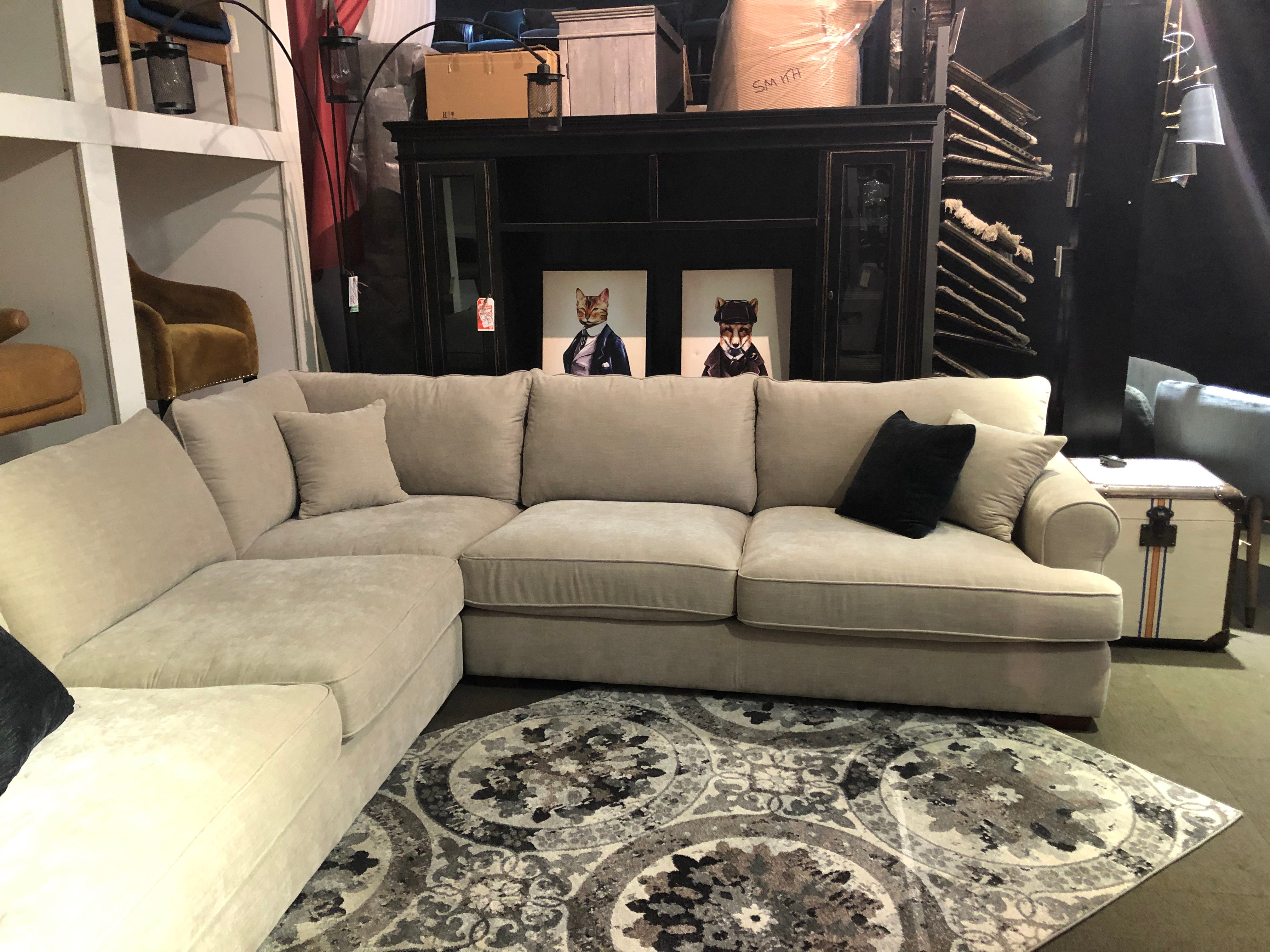 ARTHUR 3 PIECE SECTIONAL