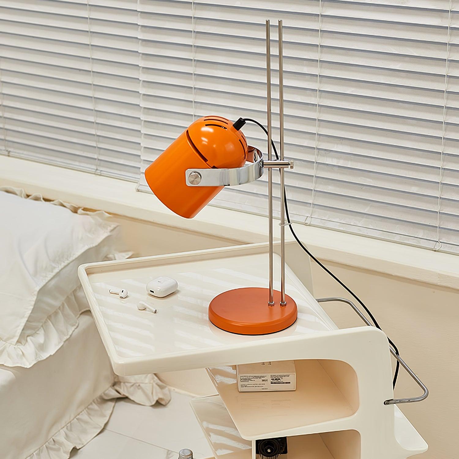 Adjusta Liftable Desk Lamp