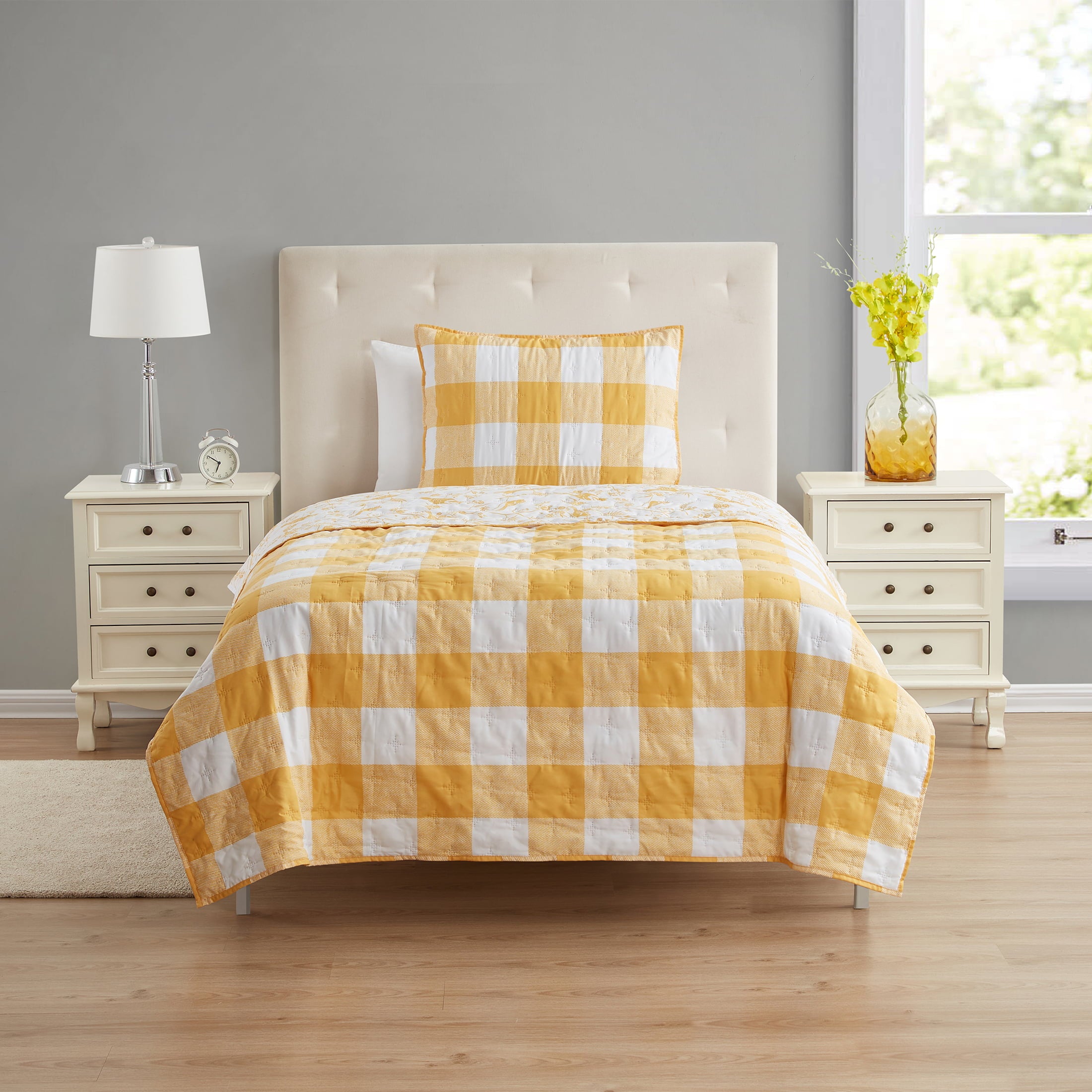 Yellow Plaid Reversible Quilt Set with Tote， Mainstays， Twin， 3 Pieces