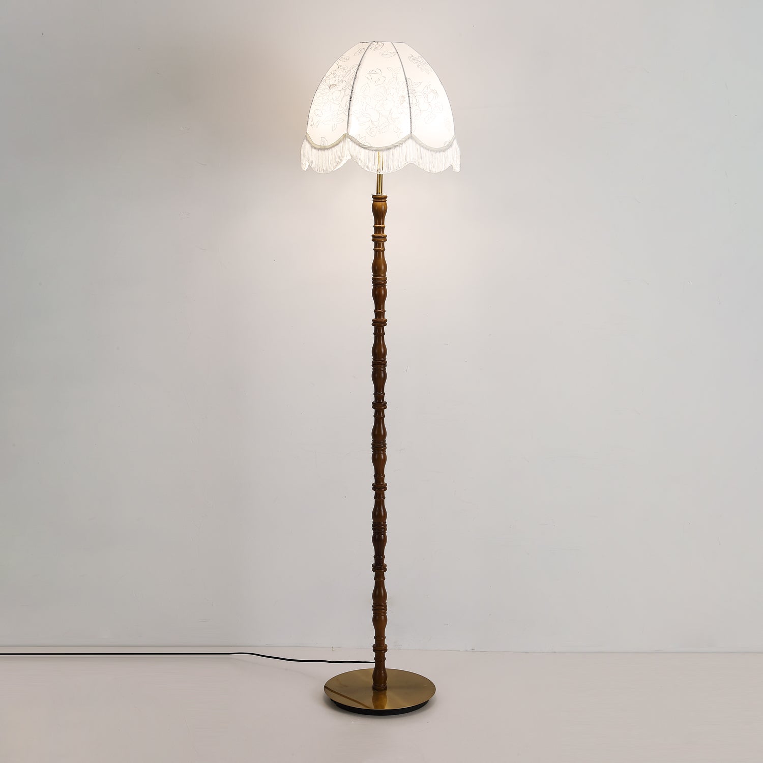 Printed Tassel Floor Lamp