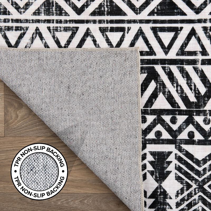 World Rug Gallery Austin Geometric Boho Machine Washable Rug