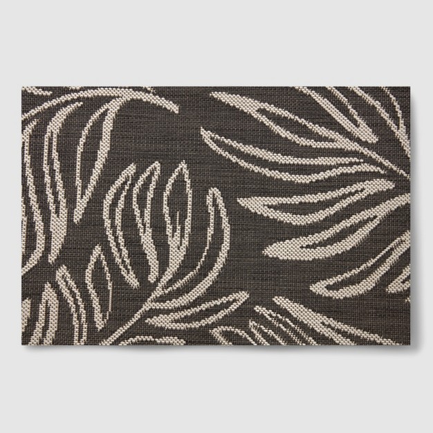 5 x27 3 quot x7 x27 Leaves Outdoor Rug Black