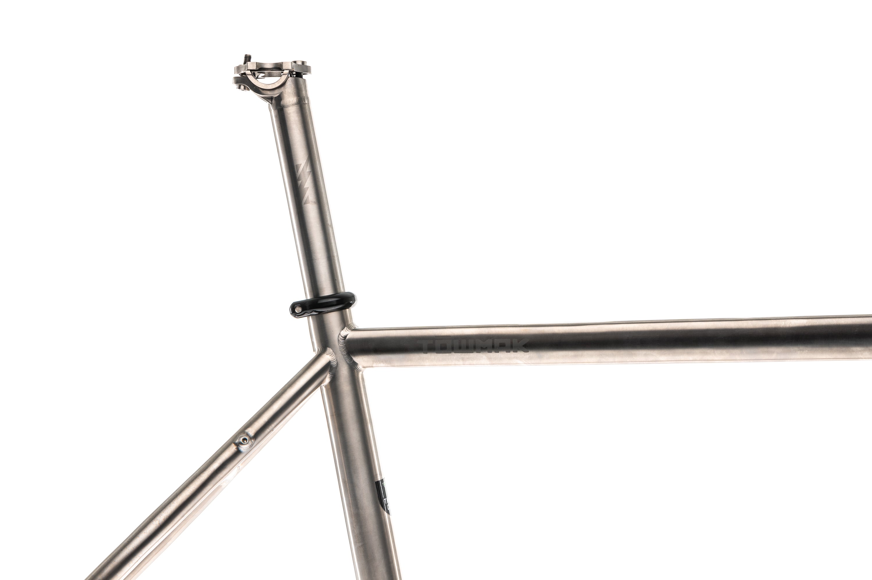 Bearclaw Towmak 56.5cm Titanium Frameset