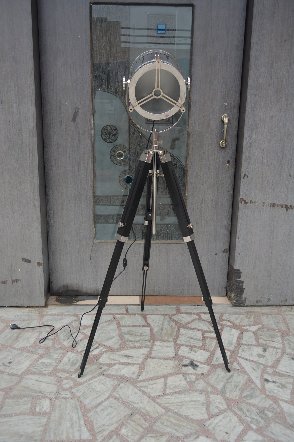 Hollywood Nautical Vintage Searchlight Steel Floor Lamp Spotlight Floor Tripod Stand