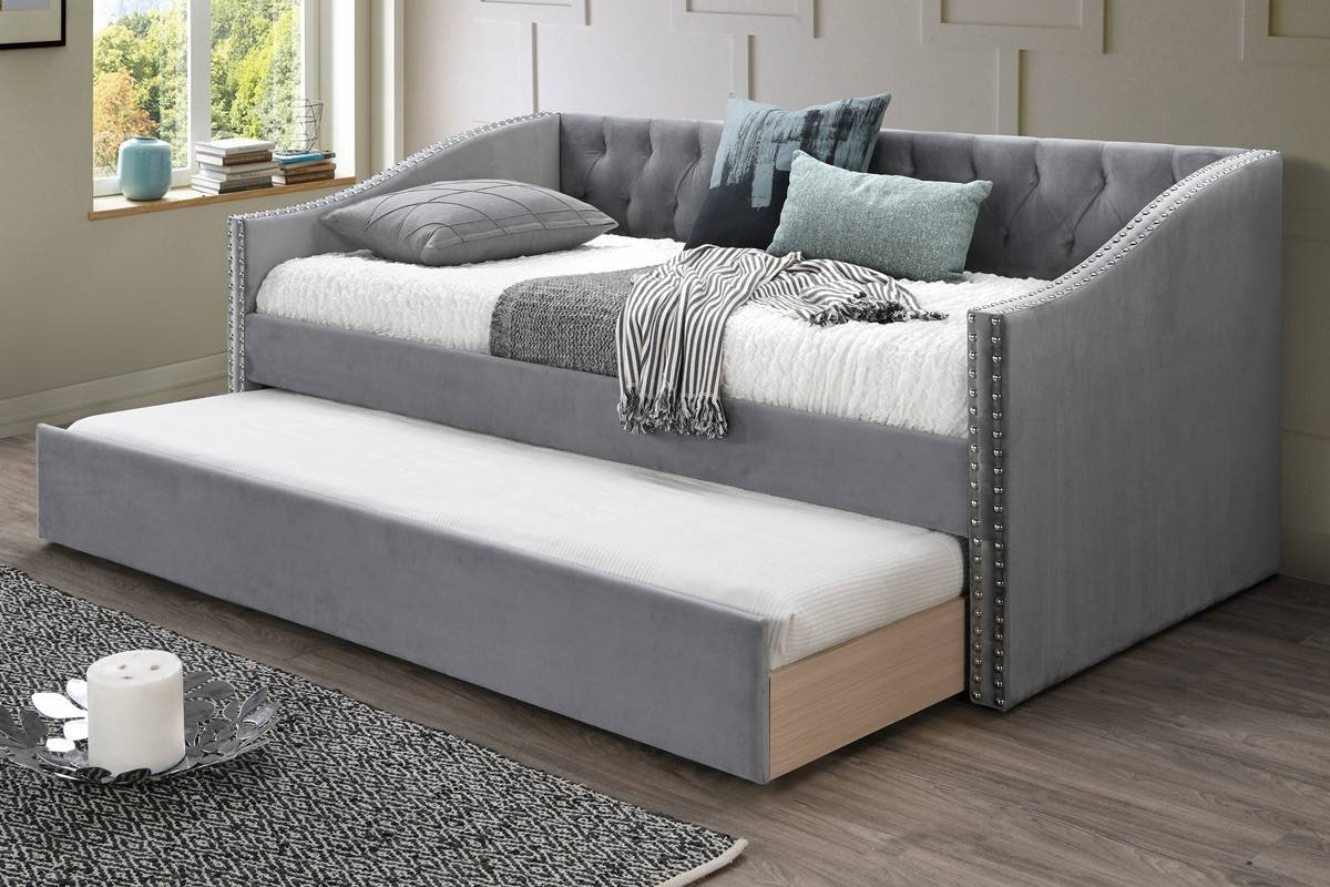 Day Bed with Trundle