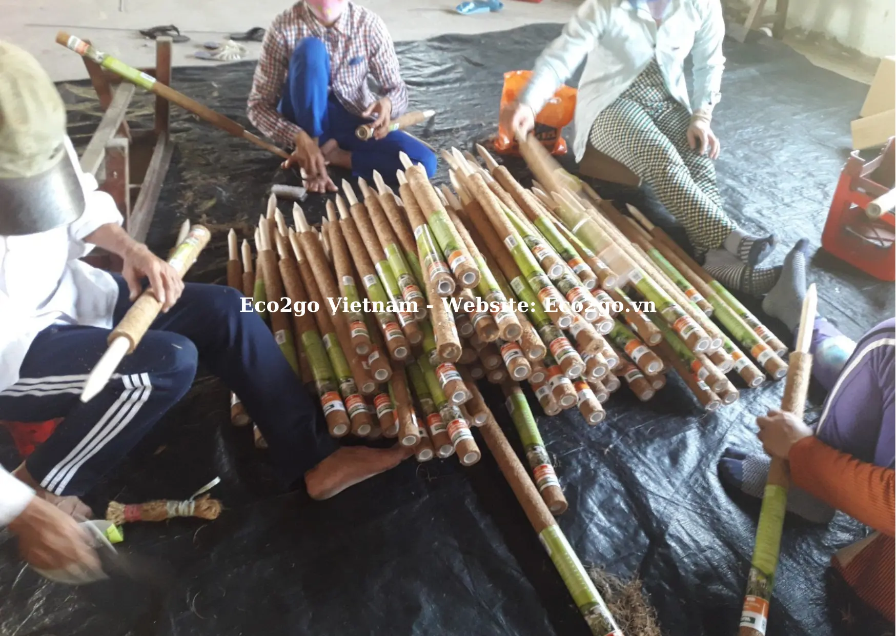 Wholesale Supply Eco friendly 16 inch moss stick totem pole coco coir indoor/Coco coir moss pole from Eco2go Vietnam