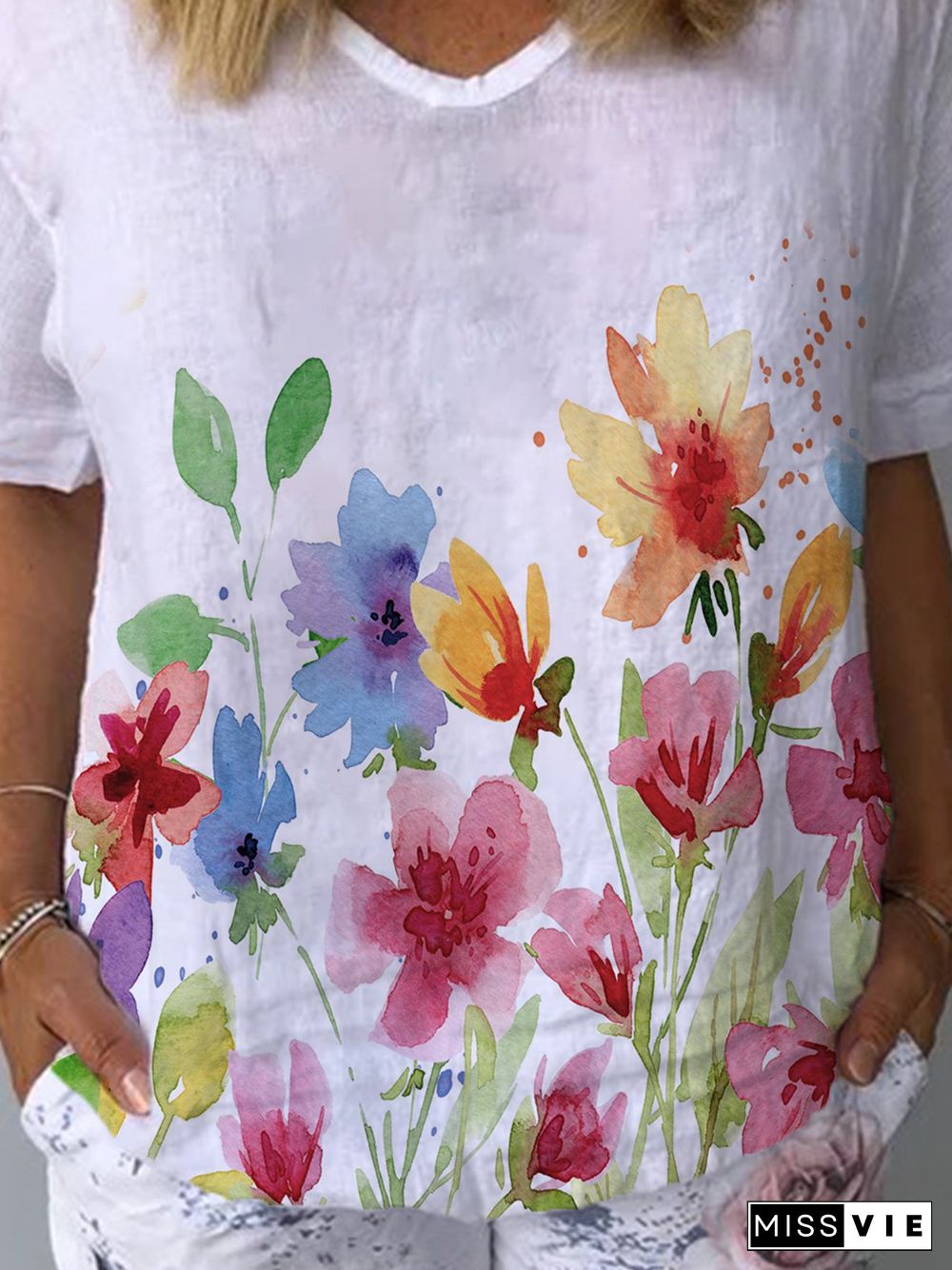 Floral Short Sleeve V Neck Plus Size Casual Tops