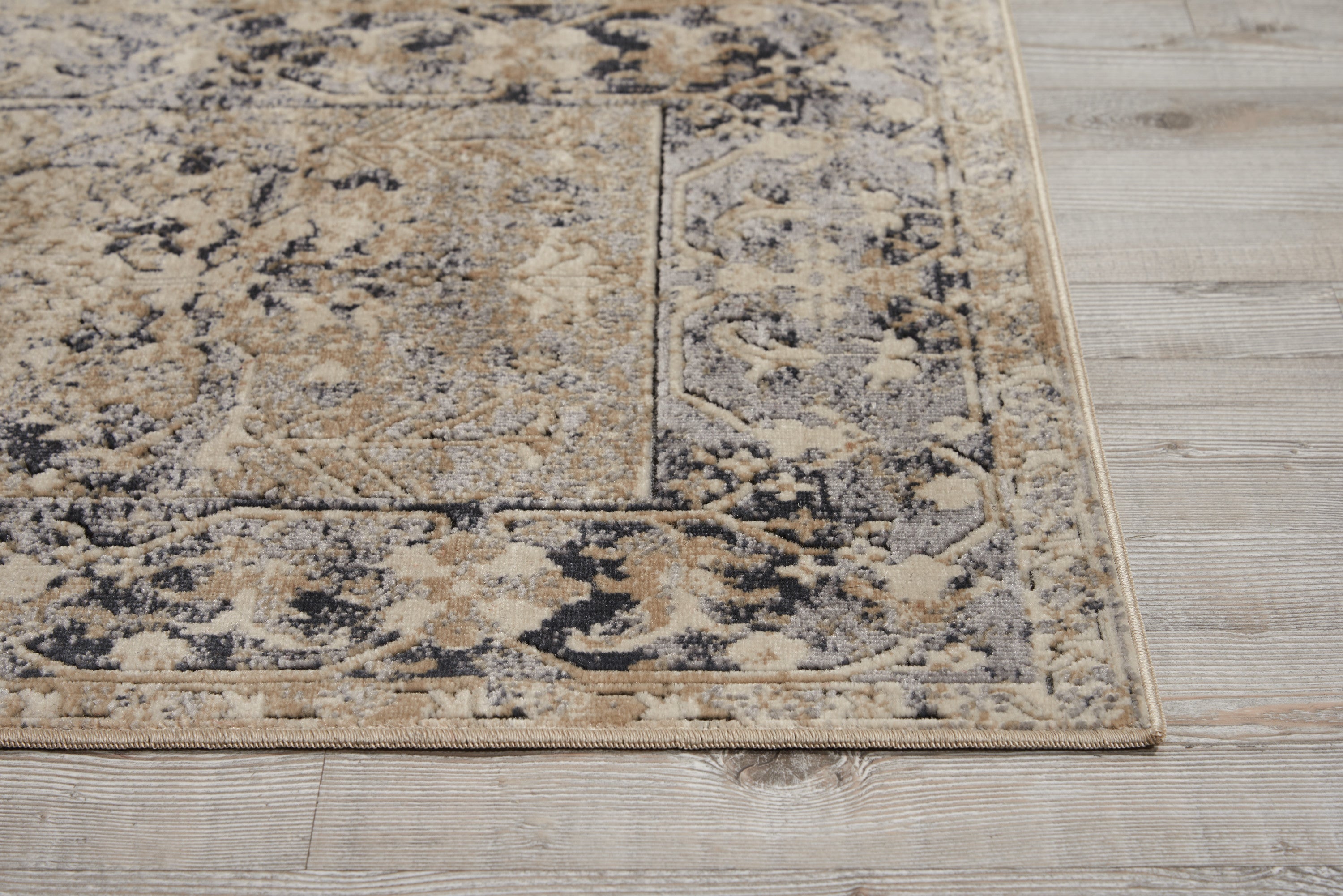 Malta Ivory/Blue Rug