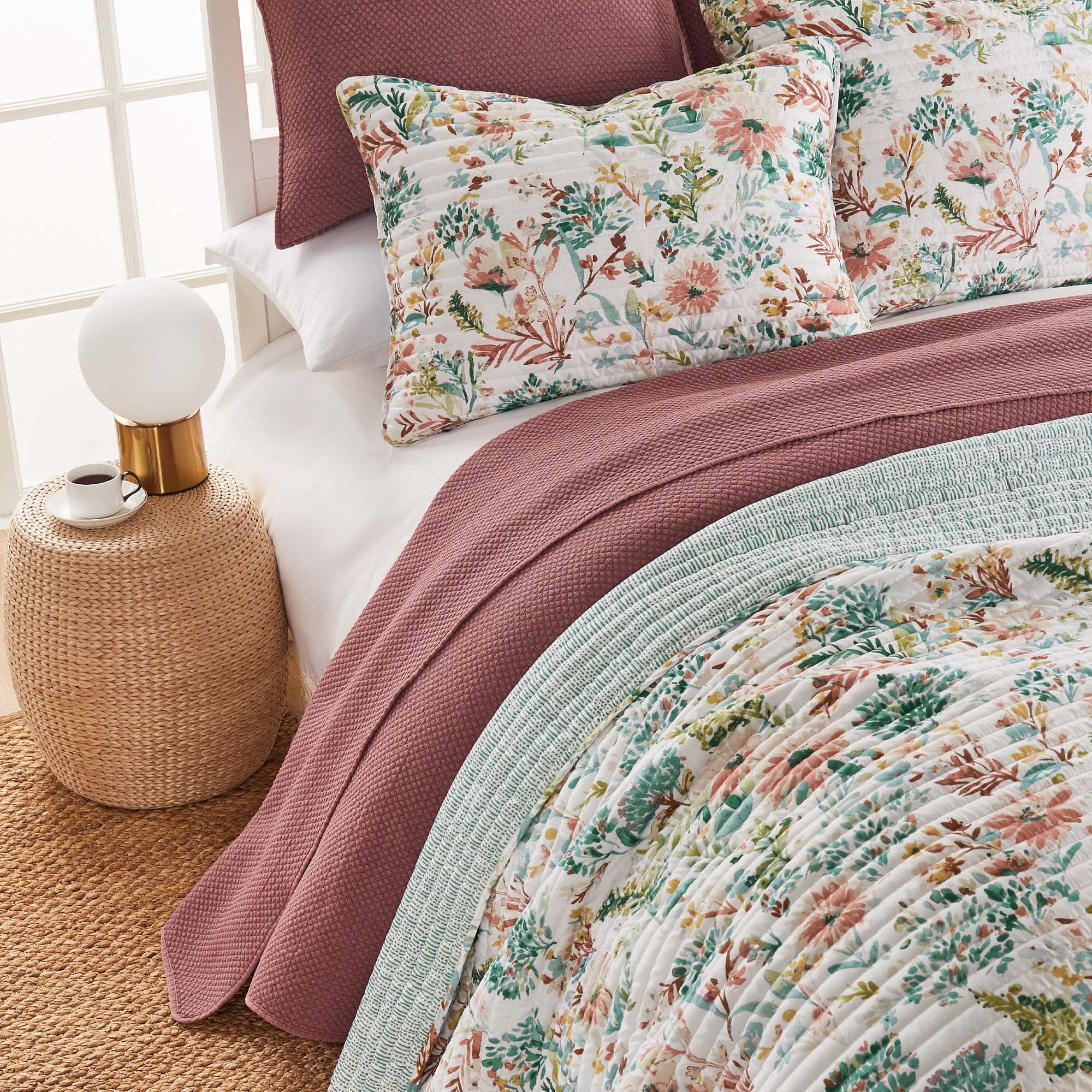 Levtex Home - Calai Bloom Quilt Set - Full/Queen Quilt (88x92in.) and Two Standard Shams (20x26in.) - Floral - Multicolor- ReversibleBrushed Polyester