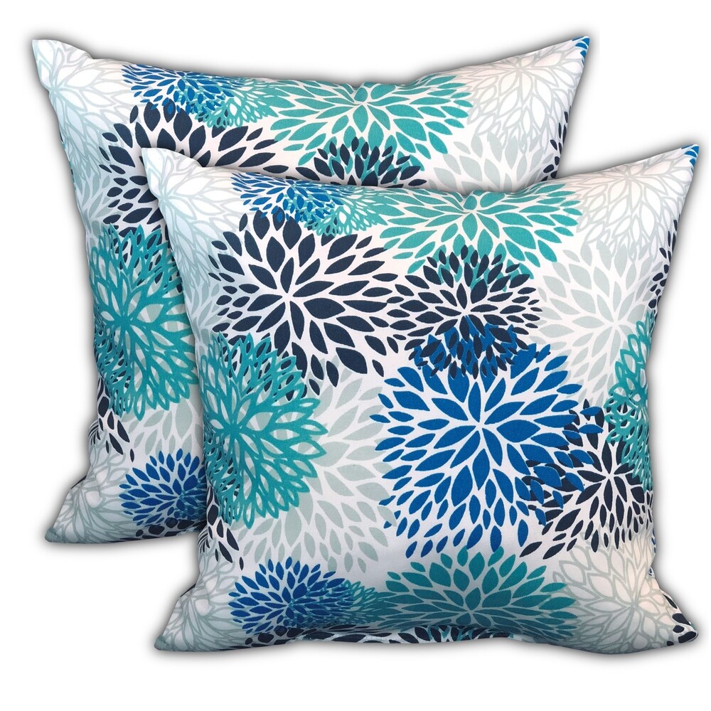 Turquoise Waters Indoor/Outdoor  Zippered Pillow Cover  Set of 2 Large   1 Lumbar  Blue  Seafoam  Aqua