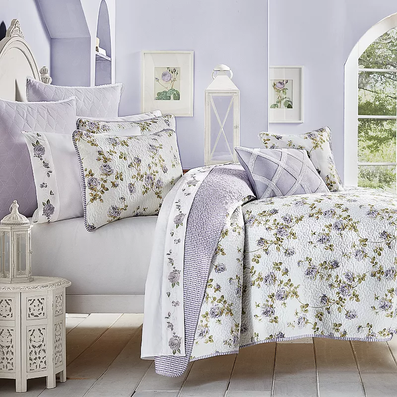 Royal Court Rosemary Lilac Quilt Set with Shams