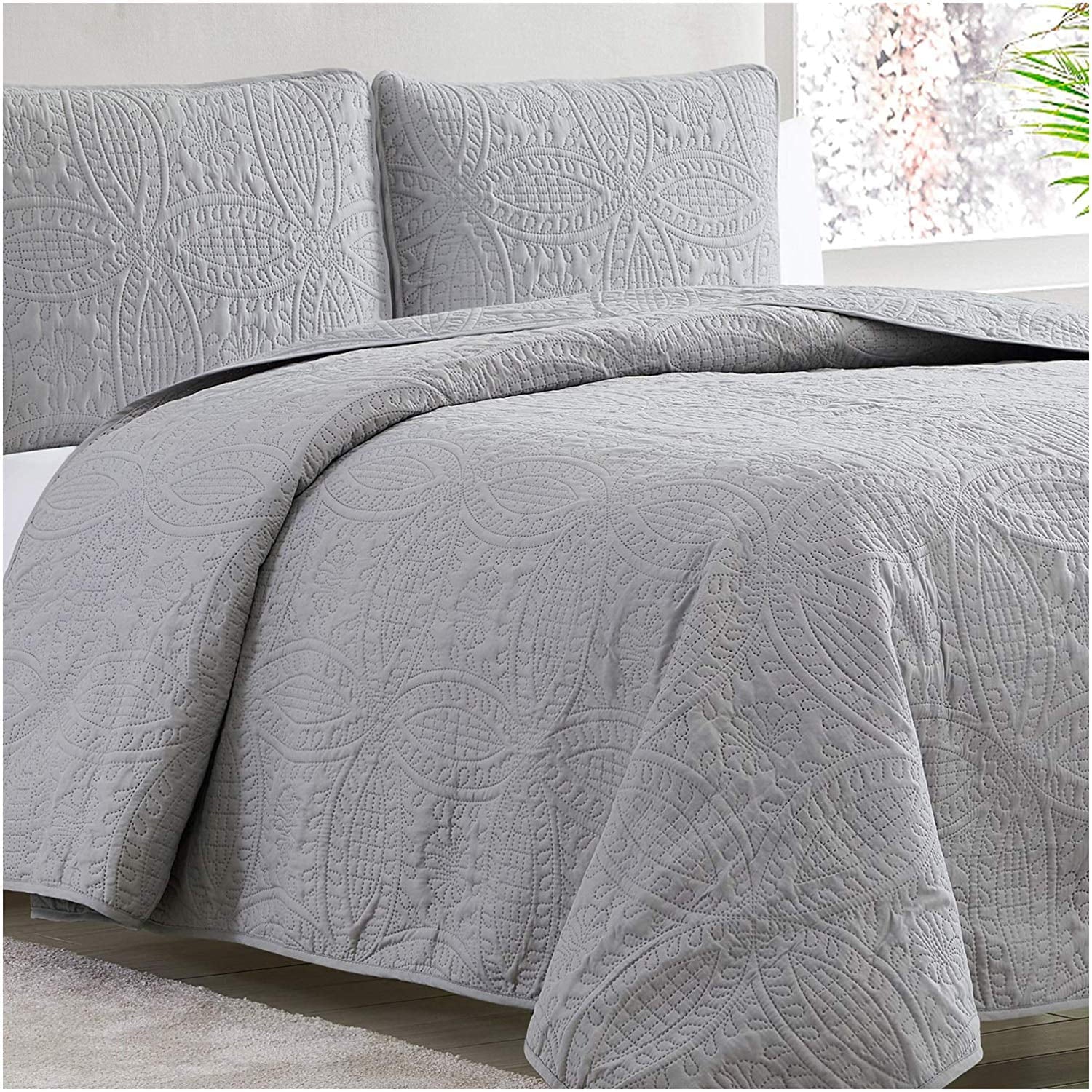 Mellanni Bedspread Coverlet Set Light-Gray - Reversible Bedding Cover - Oversized Quilt Set， 3 Piece， Full / Queen， Light Gray