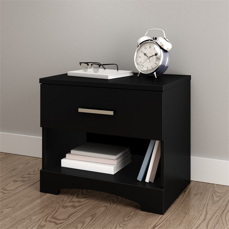 Pemberly Row Traditional 1 Drawer Nightstand in Pure Black