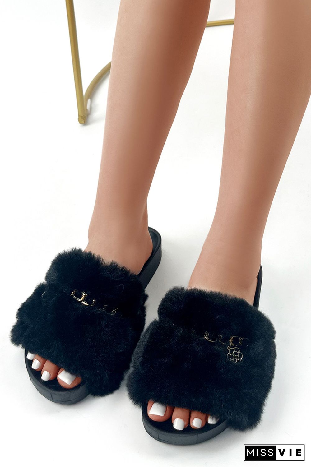 Chain Decor Fuzzy Home Slippers