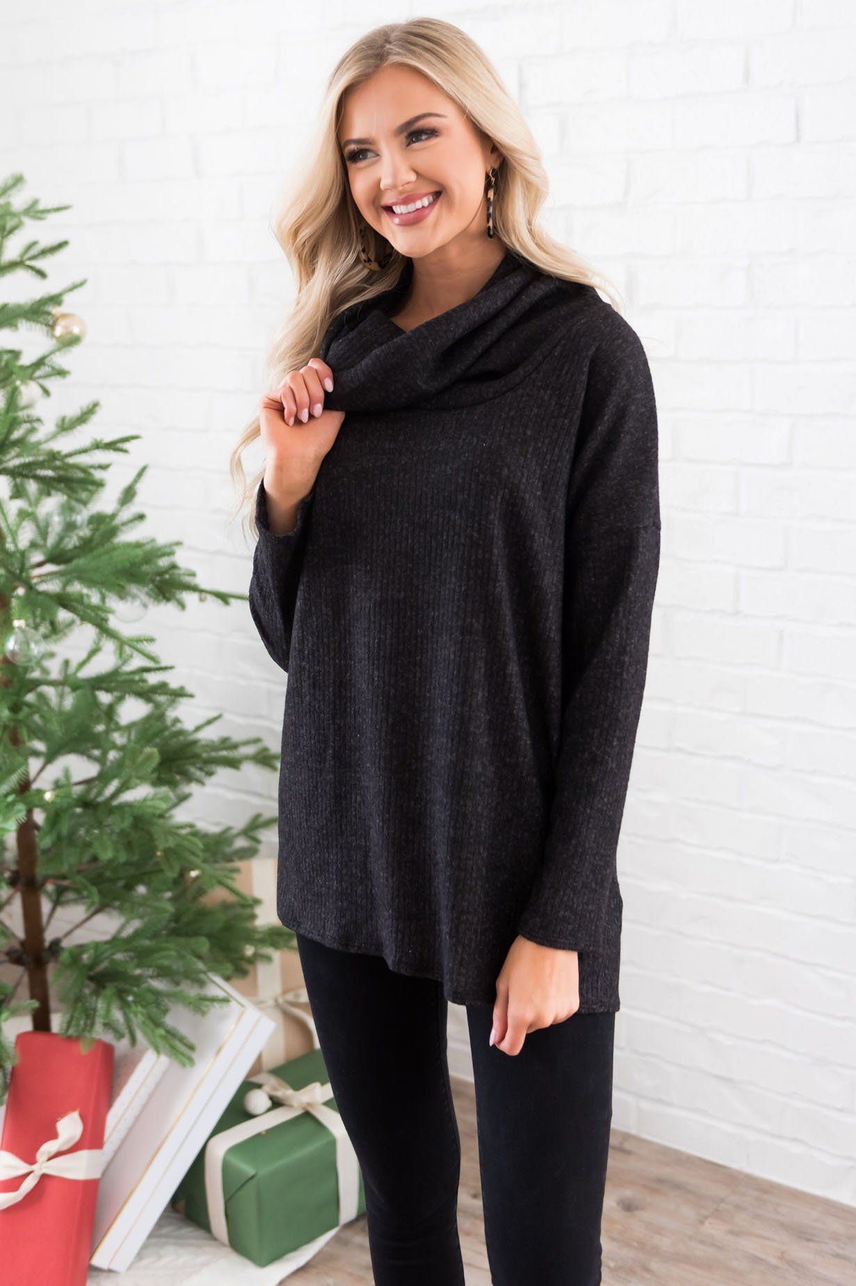 Midnight Snow Fall Modest Top