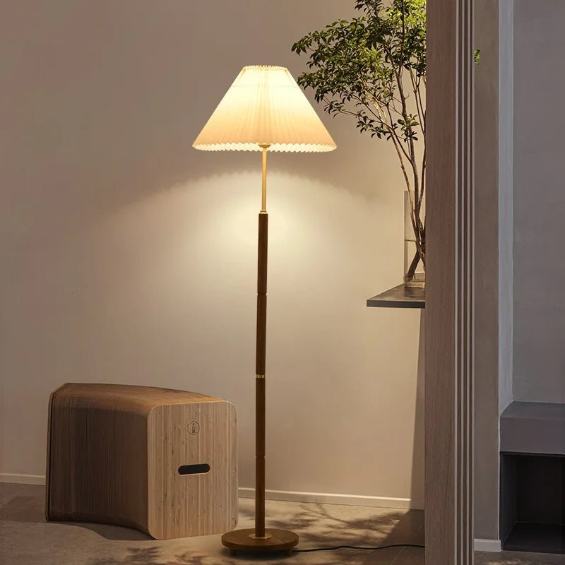 Axya Vintage Pleated Floor Lamp