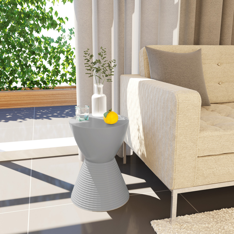 Leisuremod Boyd Modern Plastic Round Side End Table   Contemporary   Side Tables And End Tables   by Uber Bazaar  Houzz