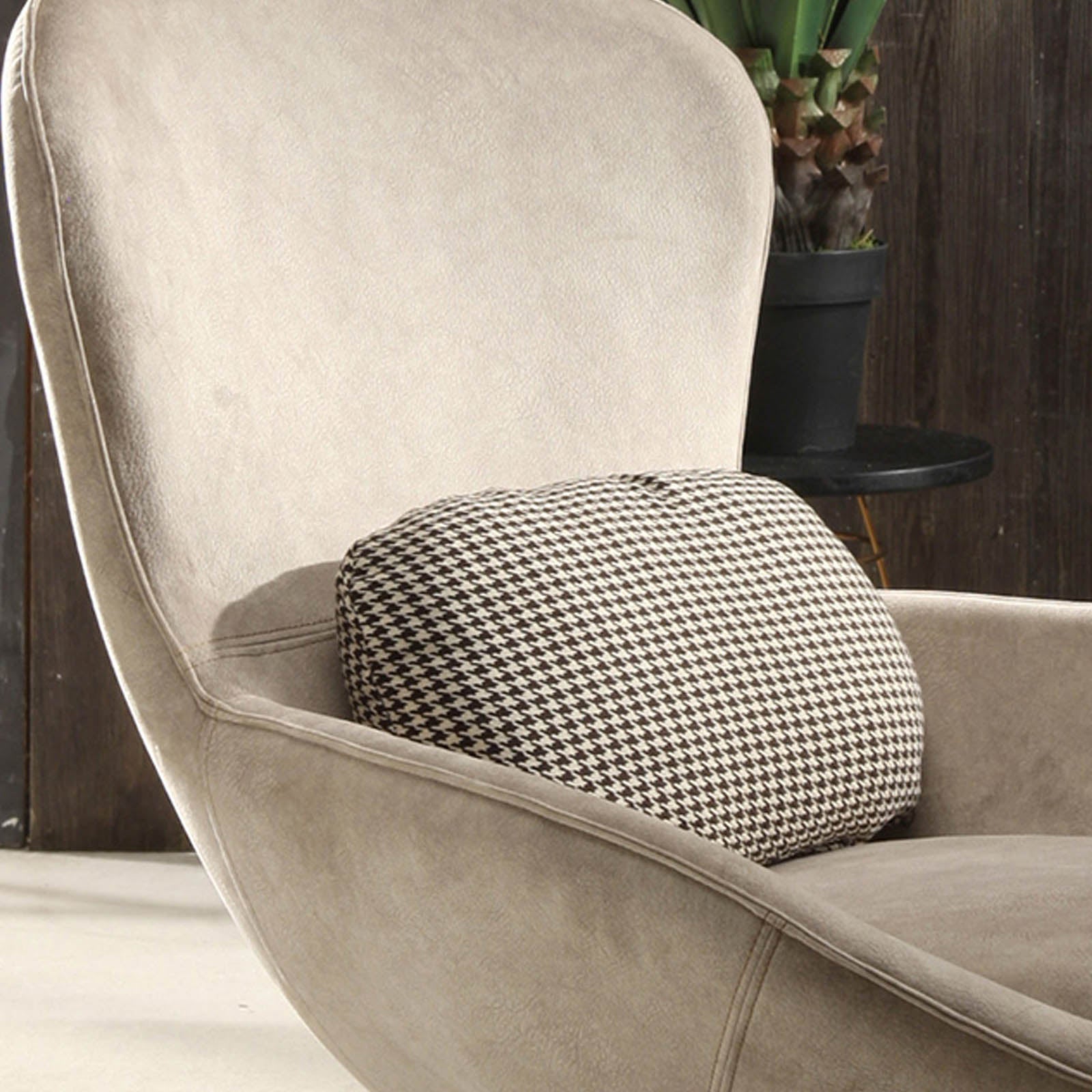 Vigo Swivel Lounge Chair Lc019