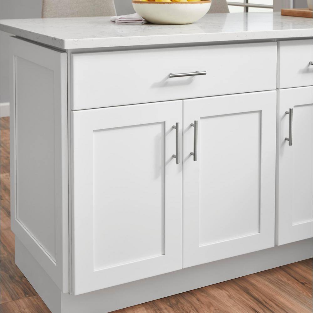 Hampton Bay B30 Avondale Shaker Alpine White Quick Assemble Plywood 30 in Base Kitchen Cabinet (30 in W x 24 in D x 34.5 in H)