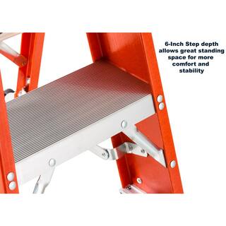 Louisville Ladder 2 ft. Fiberglass Step Stand with 300 lbs. Load Capacity Type IA Duty Rating FY8002
